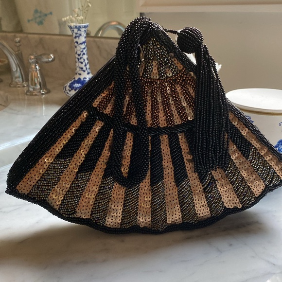 Sequin Chicos Fan Bag - Picture 2 of 4